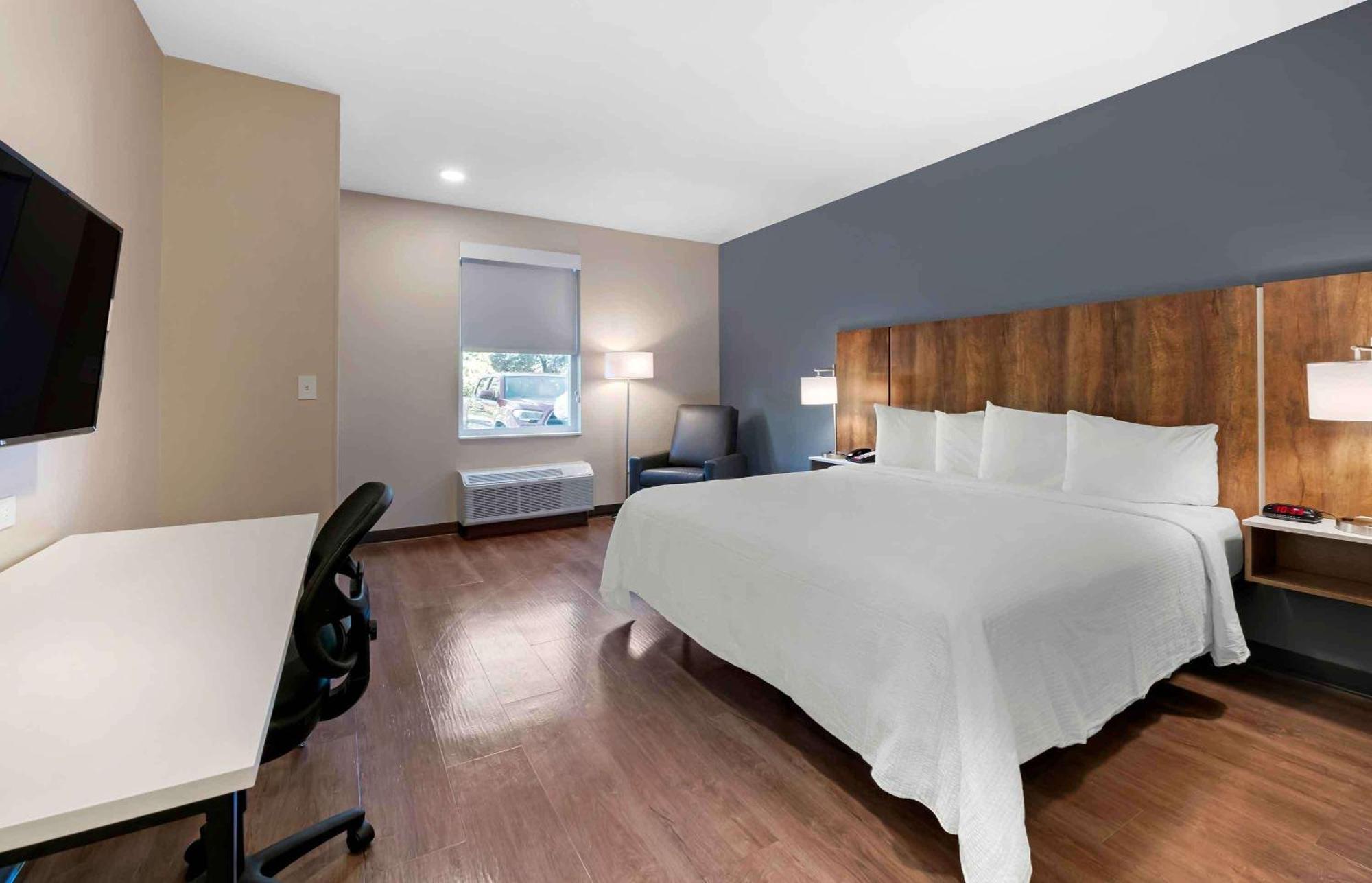 Extended Stay America Premier Suites - Providence - East Providence Exterior photo